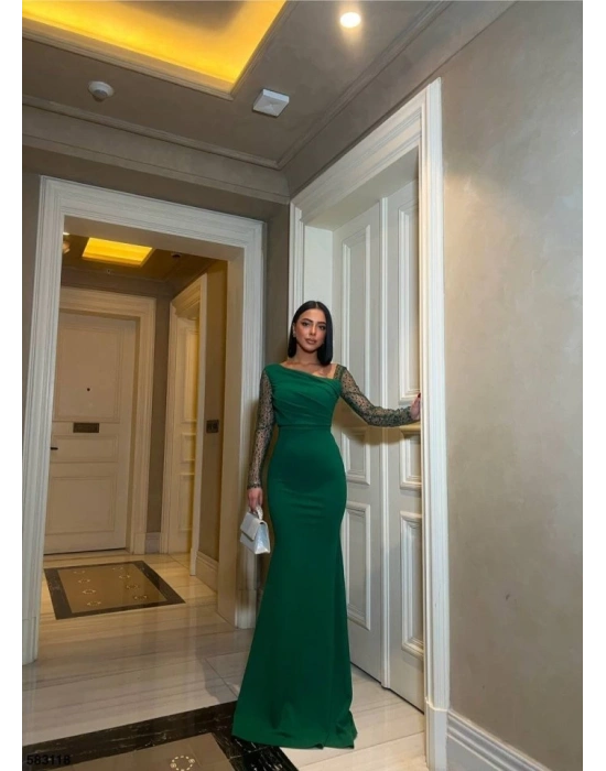 Kadın Dalgıç Krep Kumaş Kolları Tül Ve Taş Detaylı önü Drapeli Maxi Boy Elbise