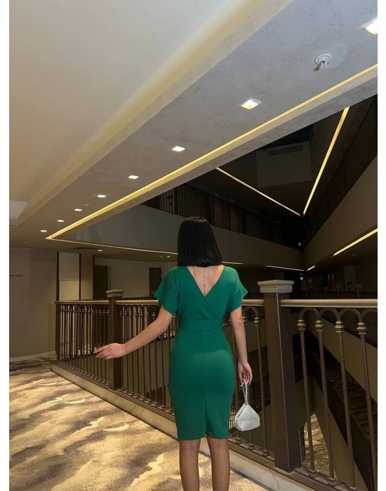 Kadın Dalgıç Krep V Yaka Ve ırt Dekolte Detaylı Elbise