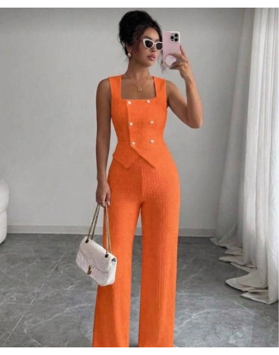 Kadın Düğmeli Bürümcük Kumaş Takım