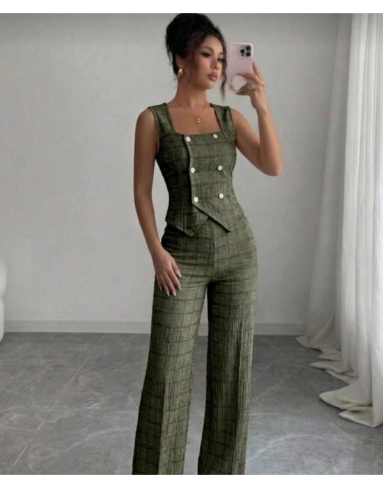 Kadın Düğmeli Bürümcük Kumaş Takım