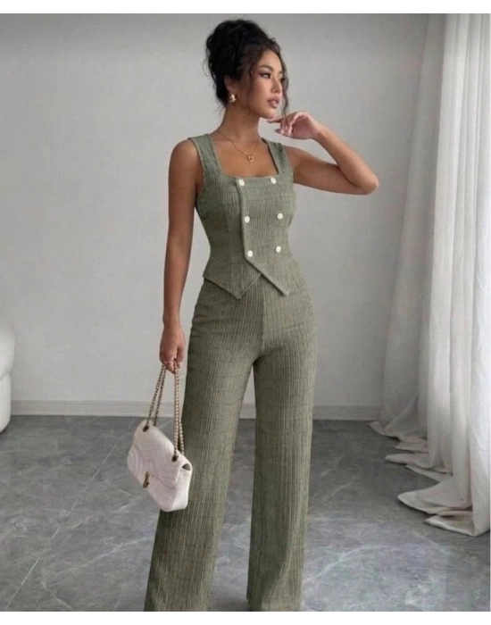 Kadın Düğmeli Bürümcük Kumaş Takım