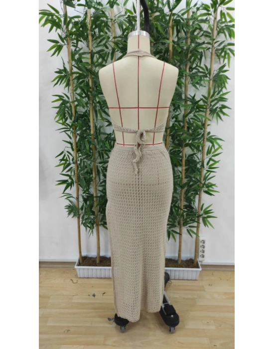 Kadın Göğüs Dekolteli Derin Yırtmaçlı Triko Pareo