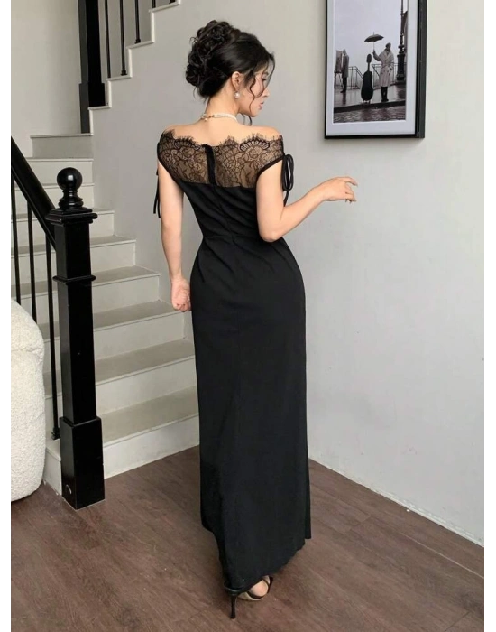 Kadın Göğüs Ve Yakası Dantel Detaylı Kayık Yaka Görünümlü Uzun Ithal Krep Elbise