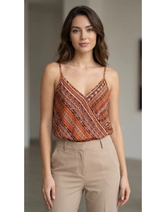 Kadın Ip Askılı V Yakalı Desenli Süprem Bluz