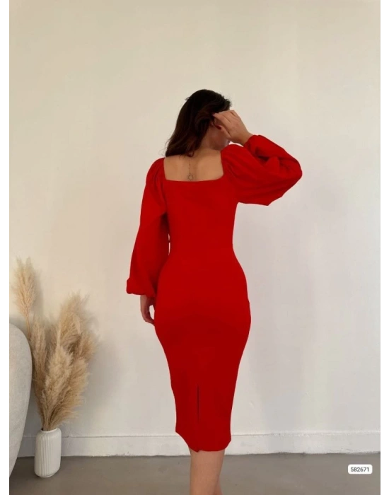 Kadın Kalp Yaka ırt Dekolteli Kemer Toka Detay Midi Boy Elbise