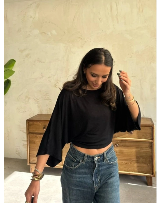 Kadın Kayık Yaka Yarasa Kol Dökümlü Kısa Bluz