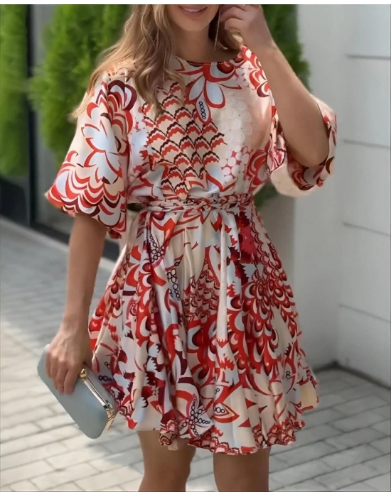 Kadın Kısa Balon Kollu Yuvarlak Yakalı Pileli Desenli Mini Elbise
