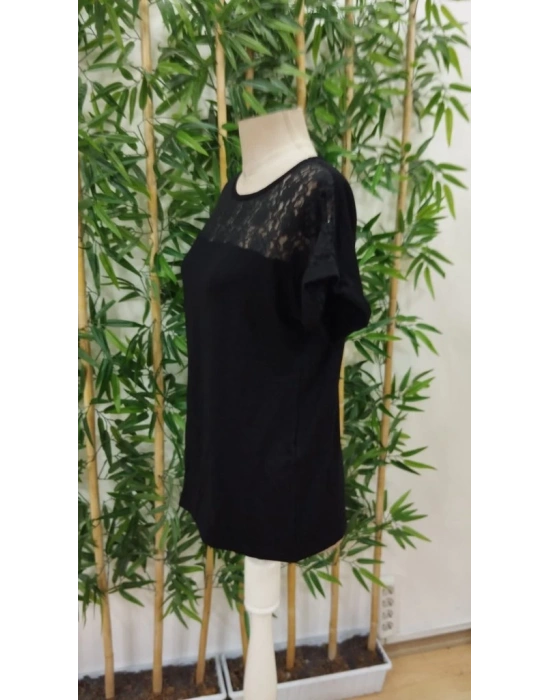 Kadın Kısa Kollu Bisiklet Yaka Dantel Detaylı Viskon Bluz