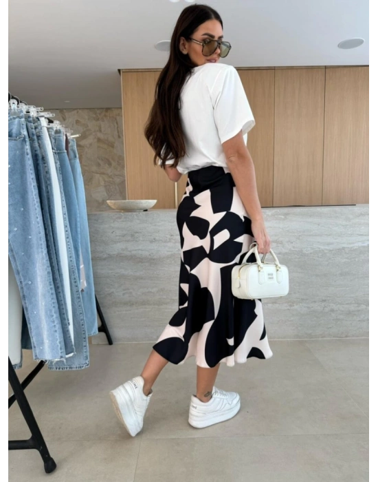 Kadın Kısa Kollu Bisiklet Yaka Viskon Bluz Ve Desenli Süprem Etek Ikili Takım