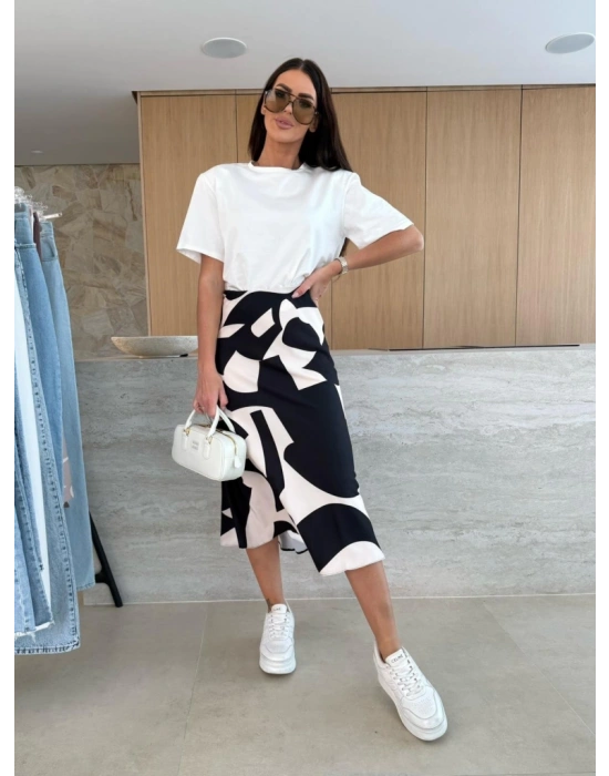 Kadın Kısa Kollu Bisiklet Yaka Viskon Bluz Ve Desenli Süprem Etek Ikili Takım