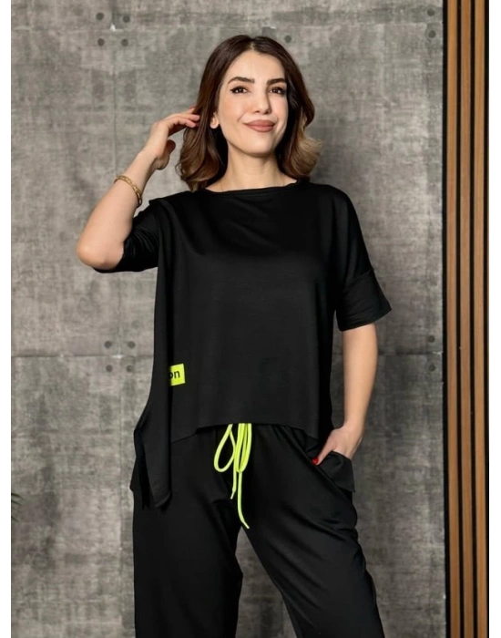 Kadın Kısa Kollu Bisiklet Yaka Viskon Iki Iplik Bluz Ve Pantolon Ikili Takım