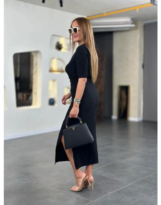 Kadın Kısa Kollu Bisiklet Yaka Yandan Yırtmaçlı Viskon Iki Iplik Elbise