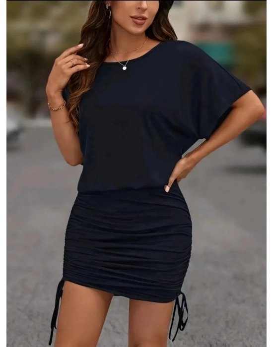 Kadın Kısa Kollu Bisiklet Yaka Yanlardan Büzgülü Kısa Viskon Elbise