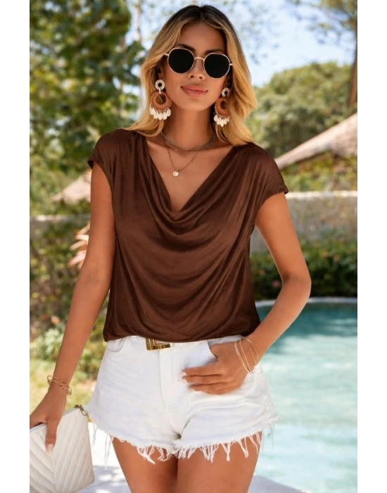 Kadın Kısa Kollu Degaje Yakalı Viskon Bluz