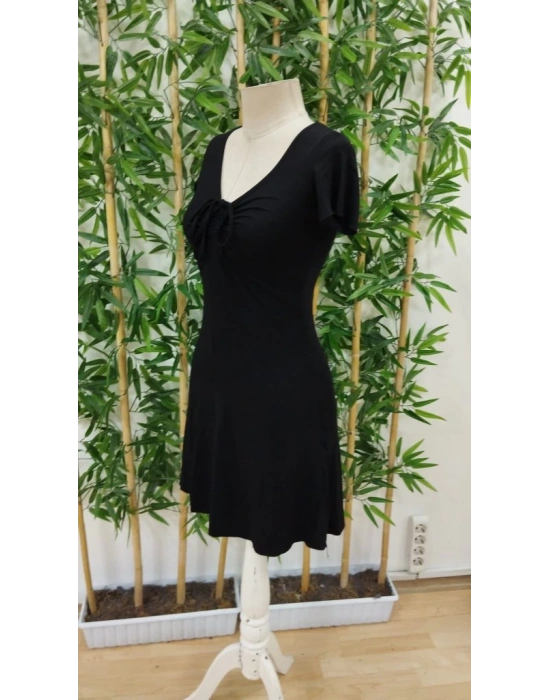 Kadın Kısa Kollu Derin Büzgülü V Yakalı Viskon Elbise