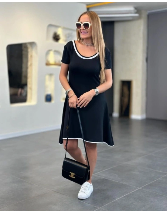 Kadın Kısa Kollu Geniş Yuvarlak Yaka Viskon Elbise