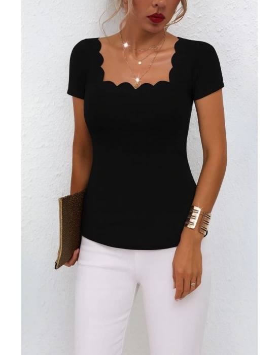 Kadın Kısa Kollu Kare Lazer Yakalı Janjan Krep Bluz