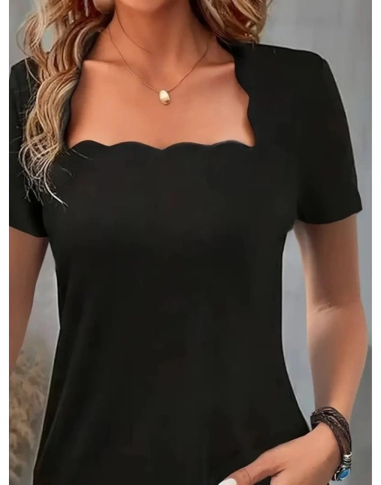 Kadın Kısa Kollu Kare Lazer Yakalı Janjan Krep Bluz