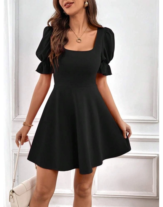 Kadın Kısa Kollu Kare Yakalı Kiloş Ithal Krep Elbise