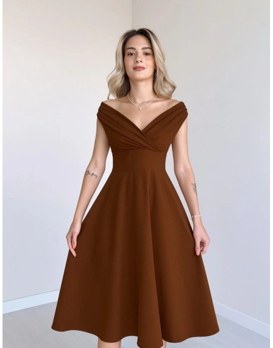 Kadın Kısa Kollu Kruvaze Yaka Eteği Volanlı Krep Elbise