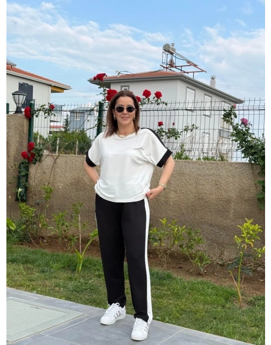 Kadın Kısa Kollu Modal Dokulu Kumaş Yanı şeritli Takım