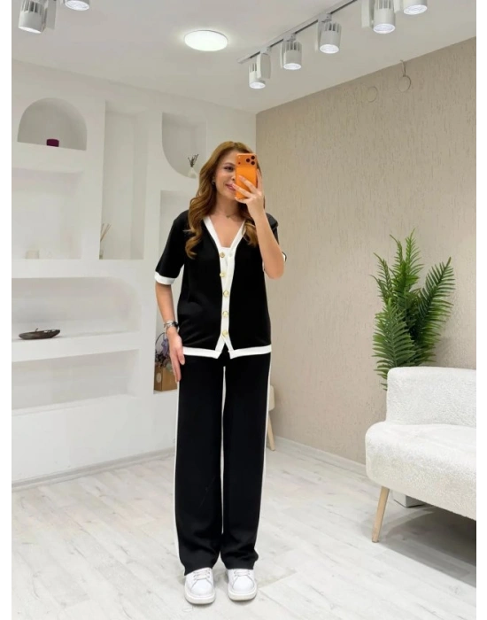 Kadın Kısa Kollu Ribana Ve Gold Düğme Detay Hırka Yanı şeritli Pantolon Ikili Takım