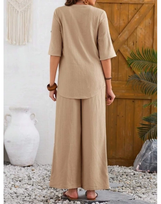 Kadın Kısa Kollu V Hakim Yaka Düğmeli Bürümcük Bluz Ve Pantolon Ikili Takım