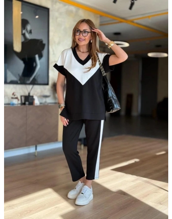 Kadın Kısa Kollu V Yaka Siyah Beyaz Renkli Viskon Iki Iplik Kumaş Eşofman Takımı