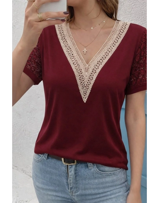Kadın Kısa Kollu V Yakalı Dantel Detaylı Viskon Bluz