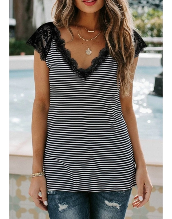 Kadın Kısa Kollu V Yakalı Dantelli Süprem Bluz