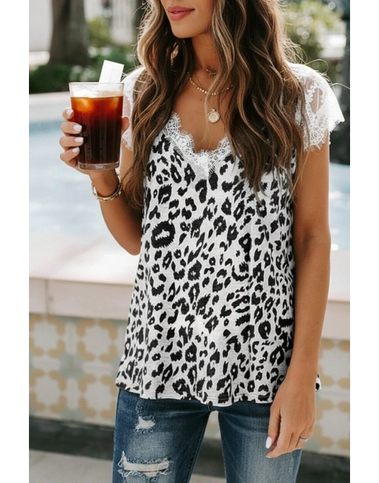 Kadın Kısa Kollu V Yakalı Dantelli Süprem Bluz