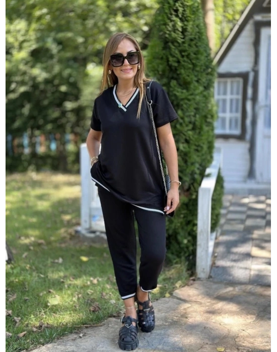 Kadın Kısa Kollu V Yakalı Iki Iplik Bluz Ve Pantolon Ikili Takım