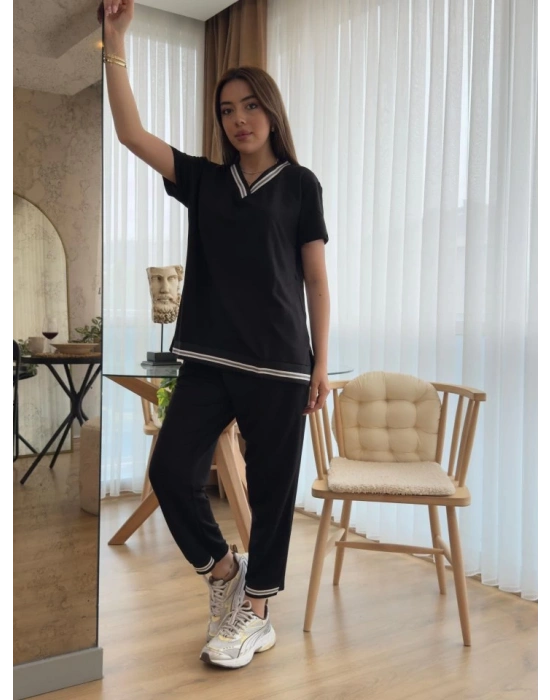 Kadın Kısa Kollu V Yakalı Iki Iplik Bluz Ve Pantolon Ikili Takım