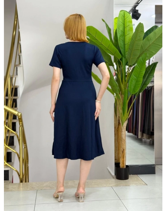 Kadın Kısa Kollu V Yakalı önden Düğmeli A Kesim Dokuma Elbise