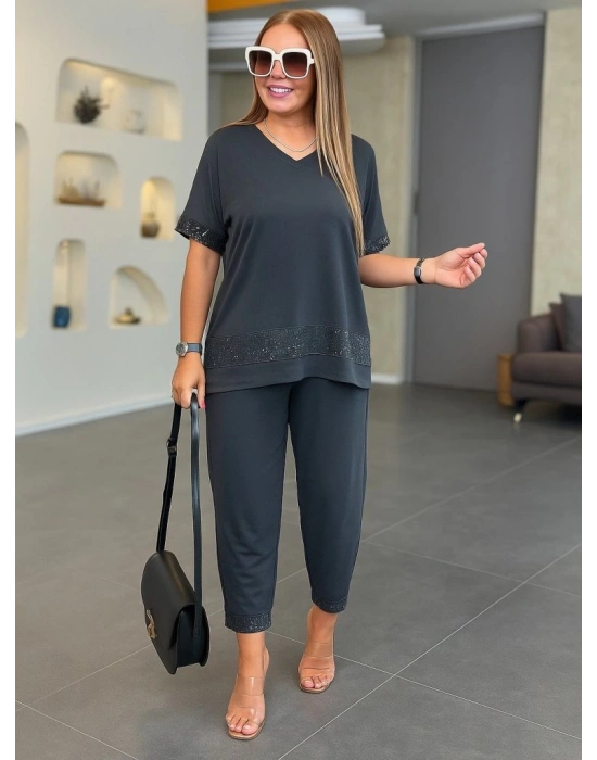 Kadın Kısa Kollu V Yakalı Pul Payetli Viskon Iki Iplik Bluz Ve Pantolon Ikili Takım