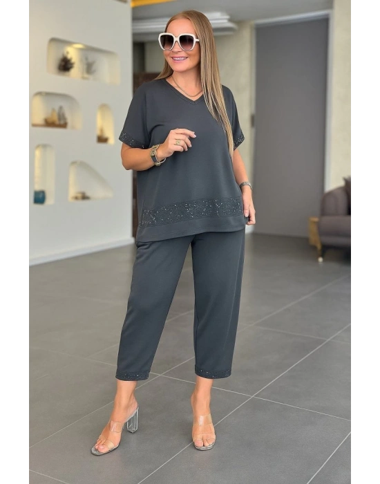 Kadın Kısa Kollu V Yakalı Pul Payetli Viskon Iki Iplik Bluz Ve Pantolon Ikili Takım