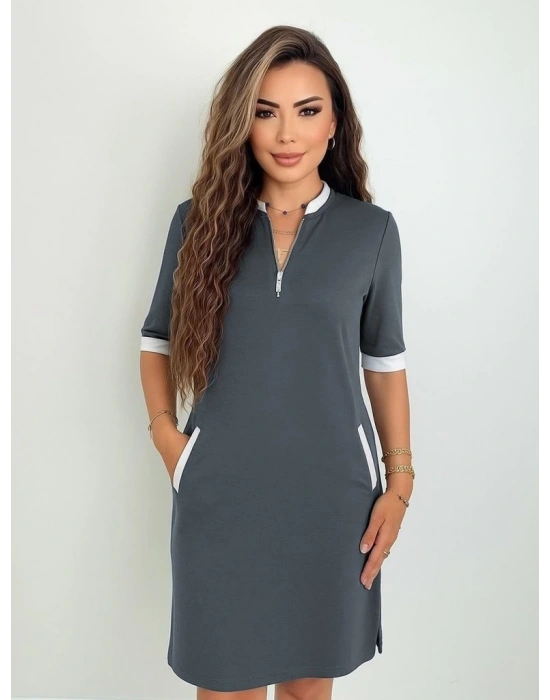 Kadın Kısa Kollu Yakadan Fermuarlı Cepli Yandan Yırtmaçlı Viskon Elbise