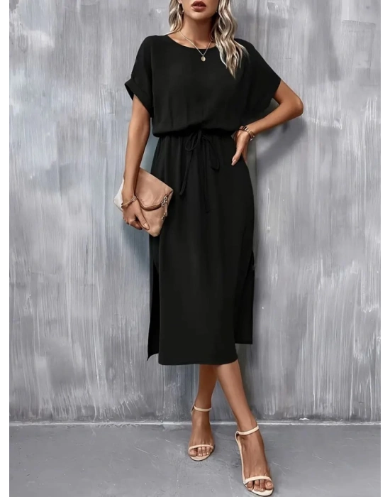 Kadın Kısa Kollu Yakası Açık Belden Bağlamalı Yırtmaçlı Viskon Elbise