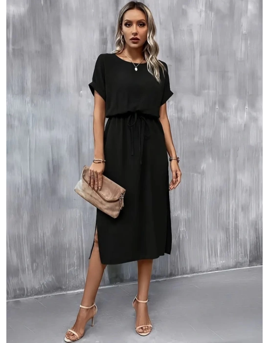 Kadın Kısa Kollu Yakası Açık Belden Bağlamalı Yırtmaçlı Viskon Elbise