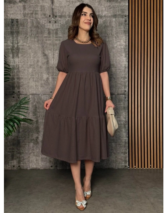 Kadın Kısa Kollu Yakası Açık Katlı Bürümcük Balon Elbise