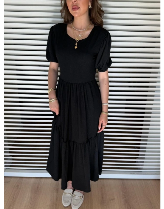 Kadın Kısa Kollu Yakası Açık Katlı Bürümcük Balon Elbise