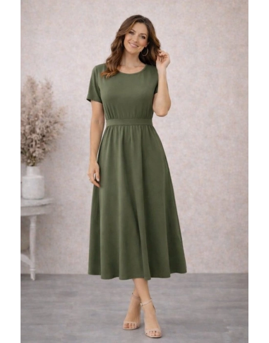 Kadın Kısa Kollu Yuvarlak Yaka Arkadan Düğmeli Viskon Midi Elbise