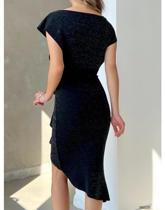 Kadın Kolsuz Göğüs Dekolteli Kruvaze Yaka Asimetrik Kesim Volan Detaylı Simli Krep Kumaş Elbise