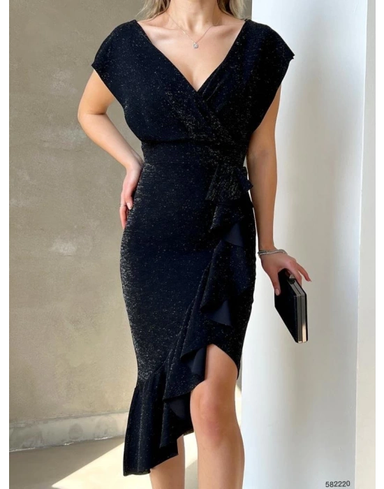 Kadın Kolsuz Göğüs Dekolteli Kruvaze Yaka Asimetrik Kesim Volan Detaylı Simli Krep Kumaş Elbise