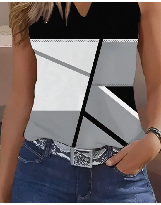 Kadın Kolsuz V Yaka Mikro Bluz