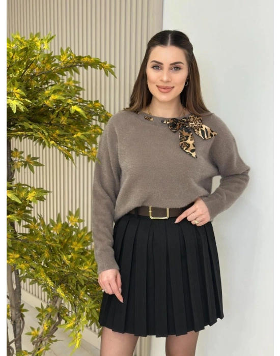 Kadın Leopar Desen Flar Detay Bisiklet Yaka Triko Kazak