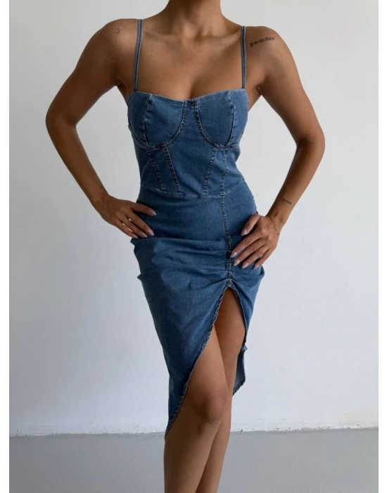 Kadın Omuz Askılı Derin Bacak Dekoltesi Ve Büzgü Detay Kot Elbise