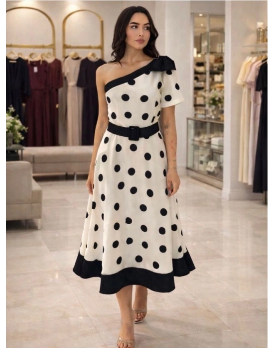 Kadın Omuz Dekolteli Fiyonk Ve Puantiye Detay Maxi Boy Elbise