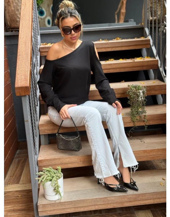 Kadın Omuzdan Açık Askılı Viskon Iki Iplik Bluz