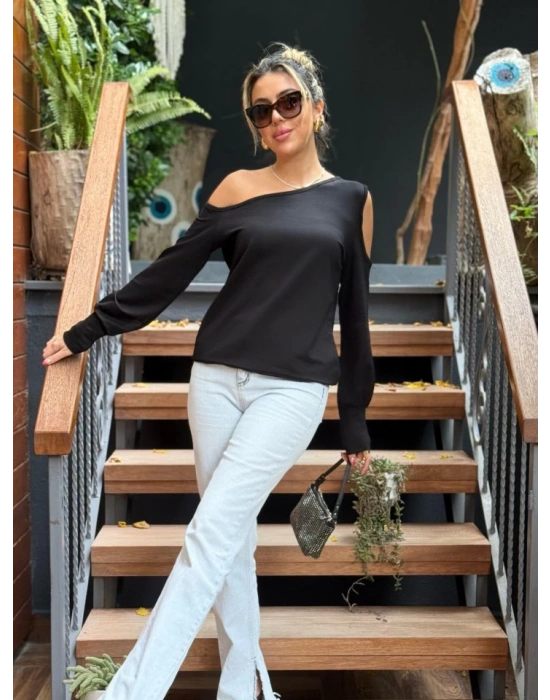 Kadın Omuzdan Açık Askılı Viskon Iki Iplik Bluz